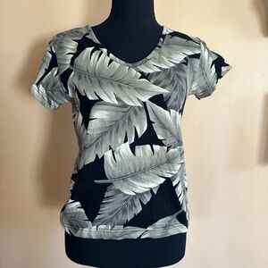 Banana Bay Fine Resort-wear Tropical Themed Women’s Shirt Size Small 100% Cotton